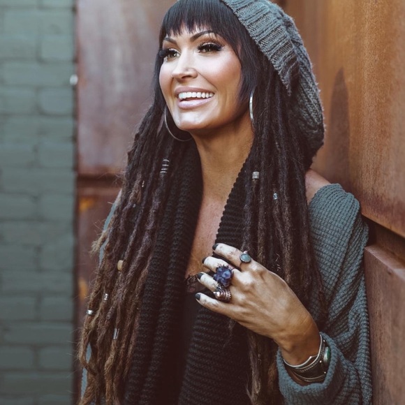 Dreadlocks - Picture 12 of 17